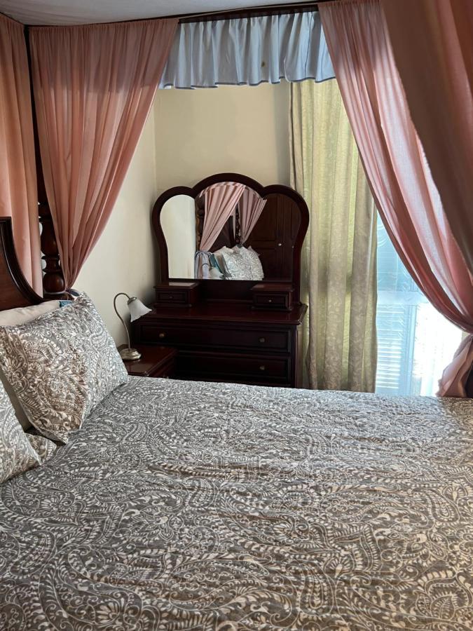 Angie'S Apartment ฟุงชาล ภายนอก รูปภาพ